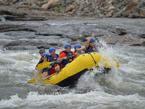 Rafting in Nepal rivers | Adventure Activities in Nepal | Inbound Tour | Our services.